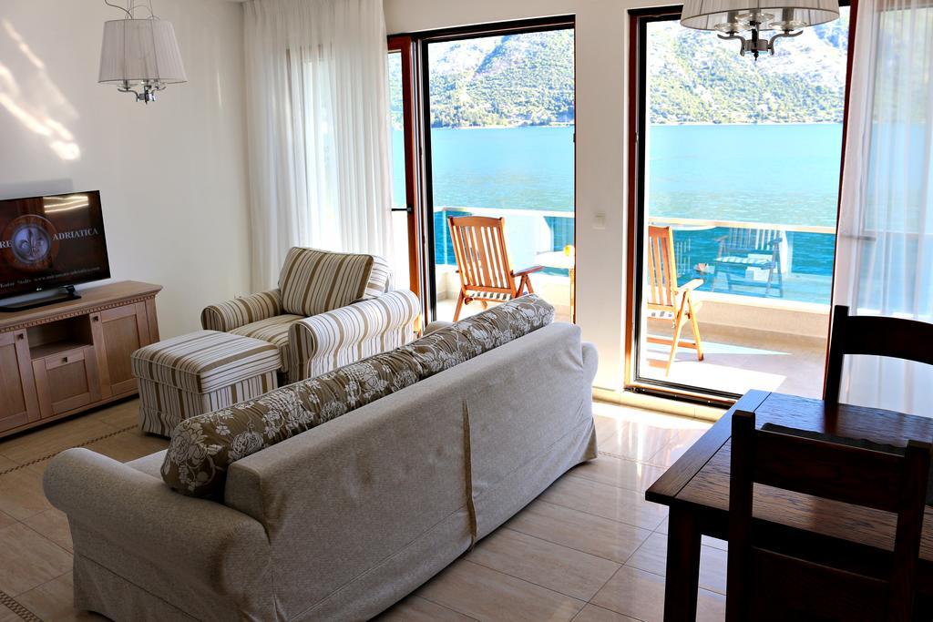 Apartment Miramare Kotor Zewnętrze zdjęcie